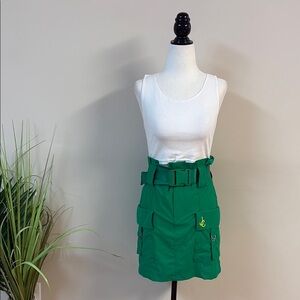 BNWOT Juicy couture women’s Green Belted paperbag Skirt with cargo Pockets sizes